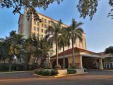 hoteles con instalaciones infantiles san pedro sula Crowne Plaza San Pedro Sula Hotel